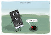 Cartoon: Spider in Love (small) by Grikewilli tagged spider love spinne tec spidermanapp app spinnennetz handy smartphone display riss sprung kratzer kaputt scratch broken phone liebe telefon