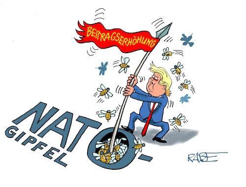 Cartoon: Wespennest (medium) by RABE tagged trump,donald,präsident,usa,mount,rushmore,rede,feiertag,rabe,ralf,böhme,cartoon,karikatur,pressezeichnung,farbcartoon,tagescartoon,denkmal,eigenlob,lügen,irankrieg,israel,friedensplan,hormus,nato,natogipfel,ankara,türkei,beitrag,beitragserhöhung,speer,wespe,wespennest,trump,donald,präsident,usa,mount,rushmore,rede,feiertag,rabe,ralf,böhme,cartoon,karikatur,pressezeichnung,farbcartoon,tagescartoon,denkmal,eigenlob,lügen,irankrieg,israel,friedensplan,hormus,nato,natogipfel,ankara,türkei,beitrag,beitragserhöhung,speer,wespe,wespennest