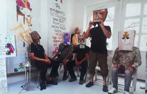 Cartoon: Performativ (medium) by kirti ingerfurth tagged performativ