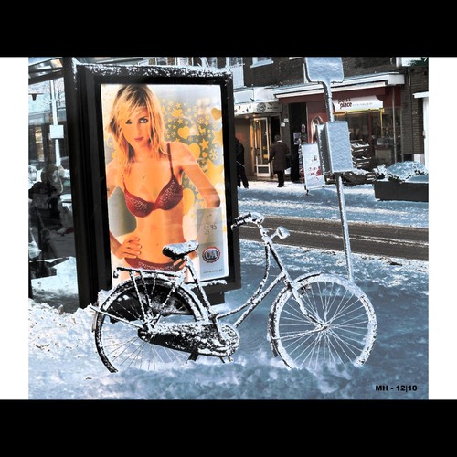 Cartoon: MH - Fancy a Ride!?! (medium) by MoArt Rotterdam tagged bike,fiets,billboard,hotbabe,lingerie,sexy,ritje,ride,sneeuw,snow,rotterdam