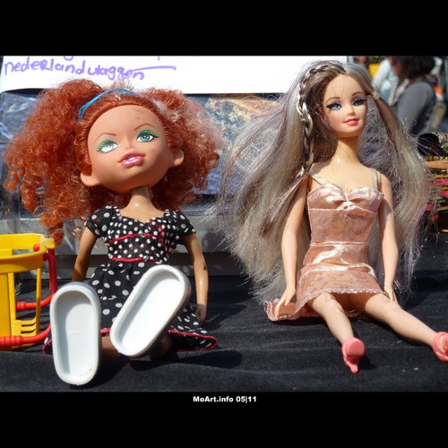 Cartoon: MoArt - The Doll World 6 (medium) by MoArt Rotterdam tagged barbie,ken,poppenwereld,dollworld,poppen,dolls,pop,doll,moartcards,moart,rotterdam,tags