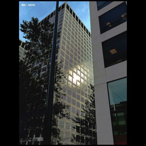 Cartoon: MH - The Peeping Sun! 2 (medium) by MoArt Rotterdam tagged rotterdam,zon,sun,zonnestraal,sunbeam,peepingsun,kantoren,buildings,office,kantoor