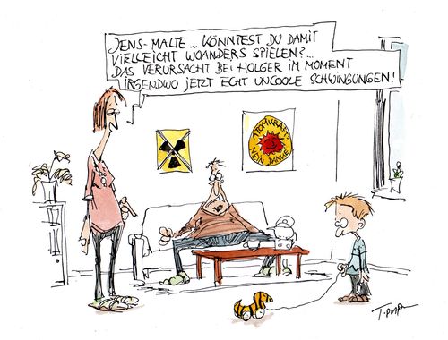 Cartoon: no title (medium) by plassmann tagged atom,energie,schwarzgelb,kernkraft
