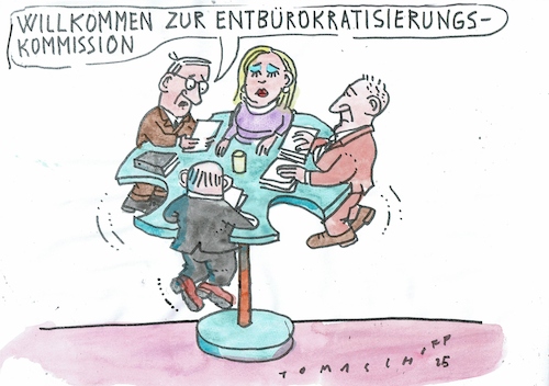 Cartoon: Entbürokratisierungskommission (medium) by Jan Tomaschoff tagged entbürokratisierung,verwaltung,entbürokratisierung,verwaltung
