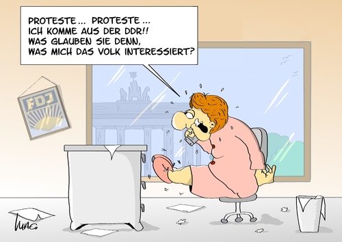 Cartoon: Proteste (medium) by Marcus Gottfried tagged protest,widerspruch,merkel,ddr,rücksicht,diktatur,fdj,osten,ostalgie,aufbegehren,volk,bevölkerung,reform,regierung,demokratie