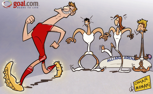 Cartoon: Munich thief (medium) by omomani tagged allianz,arena,bayern,munich,champions,league,cristiano,ronaldo,fabio,coentrao,mario,gomez,ramos,real,madrid