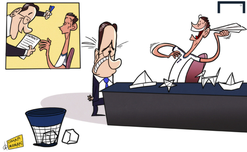 Cartoon: Ronaldo rubbishes contract (medium) by omomani tagged cristiano,ronaldo,perez,real,madrid