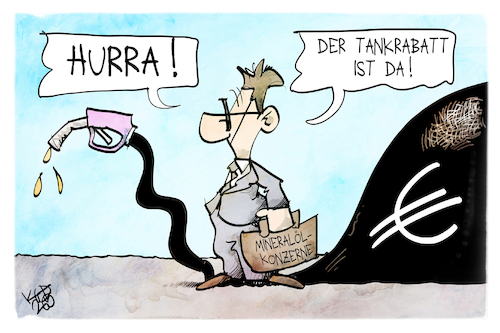 Cartoon: Tankrabatt (medium) by Kostas Koufogiorgos tagged karikatur,koufogiorgos,tankrabatt,mineralölkonzern,geschäft,tankstelle,zapfsäule,benzin,sprit,geld,karikatur,koufogiorgos,tankrabatt,mineralölkonzern,geschäft,tankstelle,zapfsäule,benzin,sprit,geld