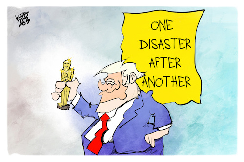Cartoon: Trumps Oscar (medium) by Kostas Koufogiorgos tagged karikatur,koufogiorgos,oscar,preis,trump,failure,film,karikatur,koufogiorgos,oscar,preis,trump,failure,film
