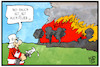 Cartoon: Klimawandel (small) by Kostas Koufogiorgos tagged karikatur,koufogiorgos,illustration,cartoon,klimawandel,feuer,feuerwehr,brandenburg,feuerwehrmann,brandbekämpfung,dürre,hitzewelle